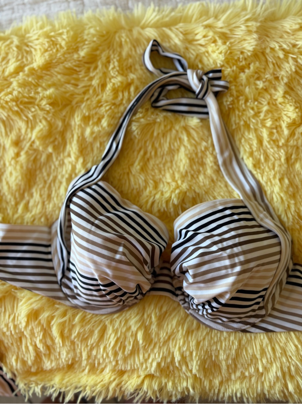 Tommy Bahama Relax Resort Bra Size Halter Bikini Top Size 34D